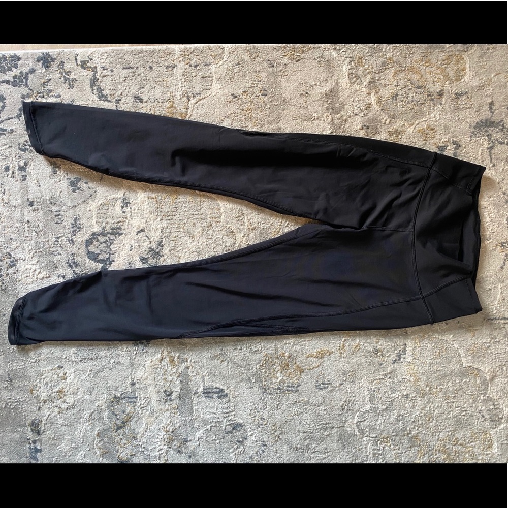 Lulu Lemon Side & Ankle Mesh Wunder Under 25”